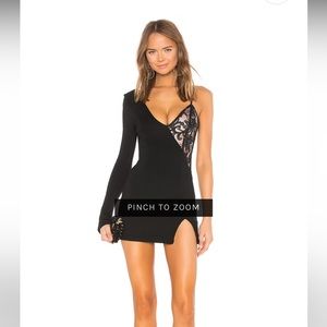 H:ours Keegan Dress in Black - SMALL